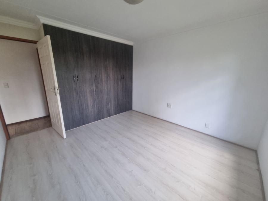 To Let 1 Bedroom Property for Rent in Norton Home Estate AH Gauteng
