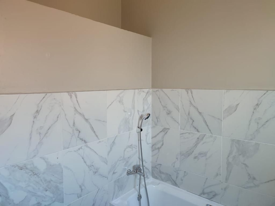 To Let 2 Bedroom Property for Rent in Forest Hill Gauteng