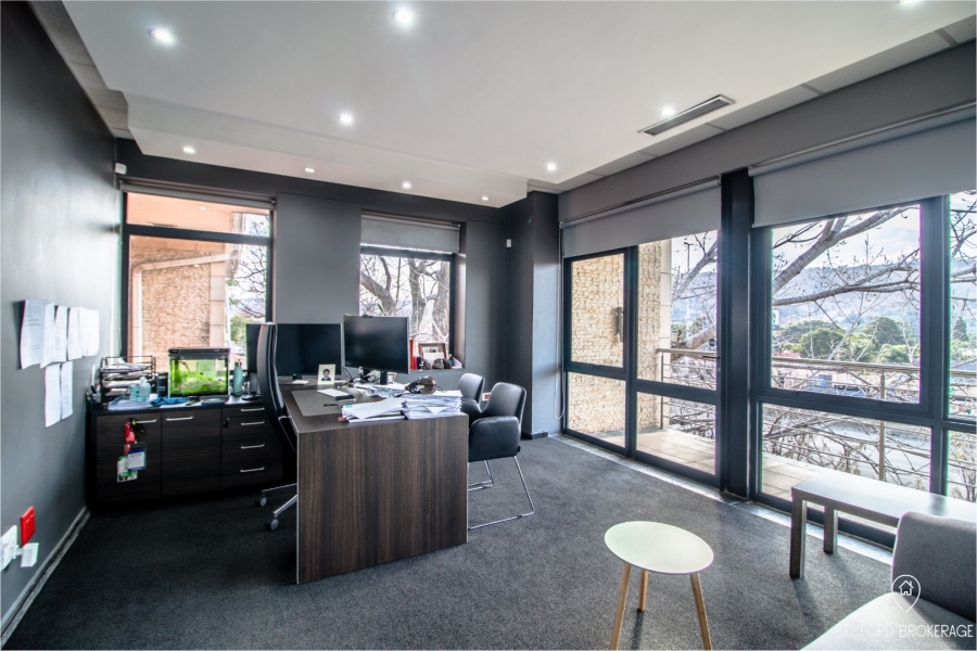 Bedroom Property for Sale in Bedfordview Gauteng