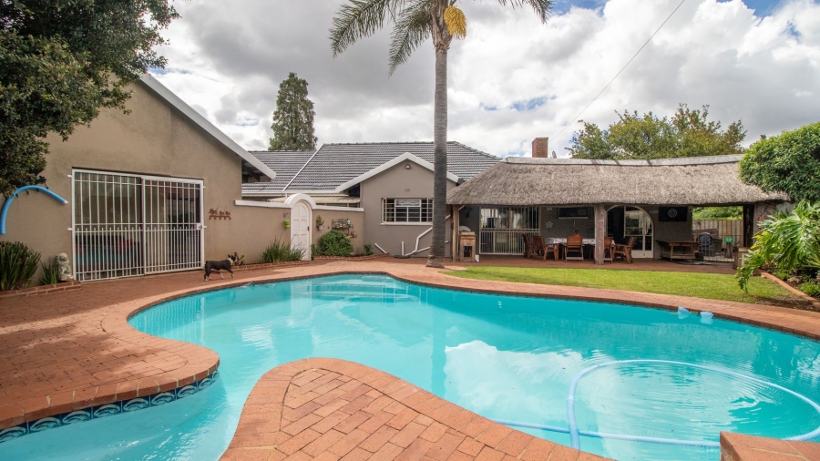 3 Bedroom Property for Sale in Croydon Gauteng