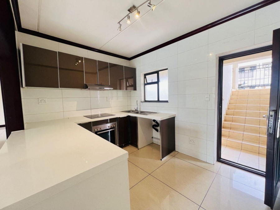 2 Bedroom Property for Sale in Fourways Gauteng