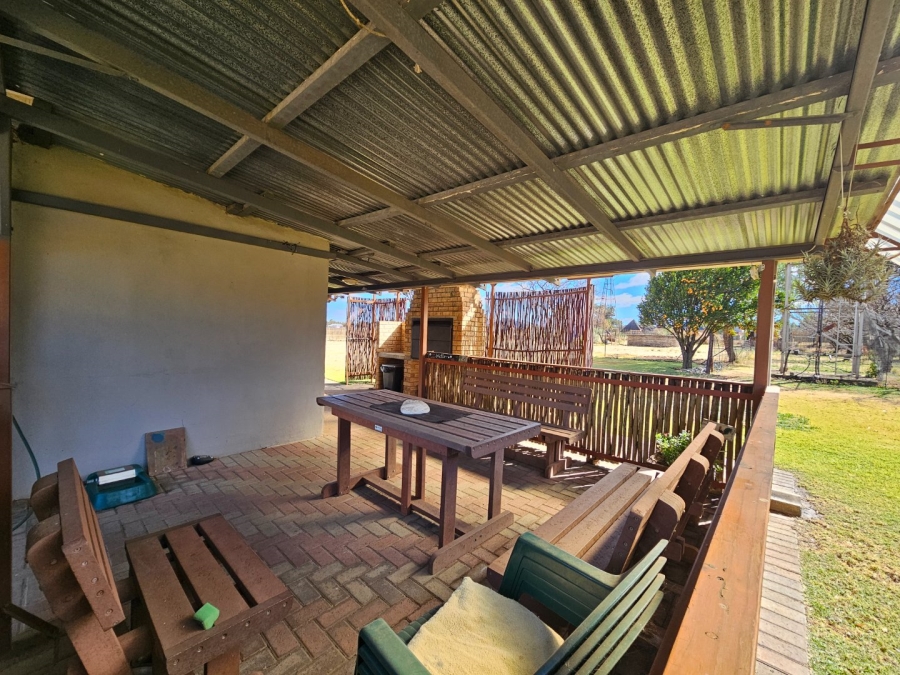 4 Bedroom Property for Sale in Roodia Gauteng