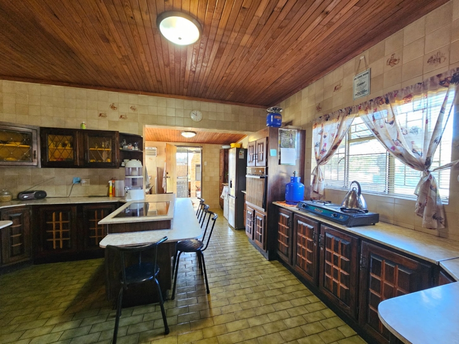 4 Bedroom Property for Sale in Roodia Gauteng
