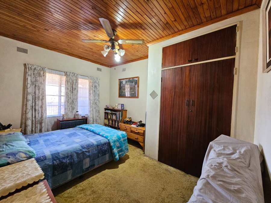4 Bedroom Property for Sale in Roodia Gauteng