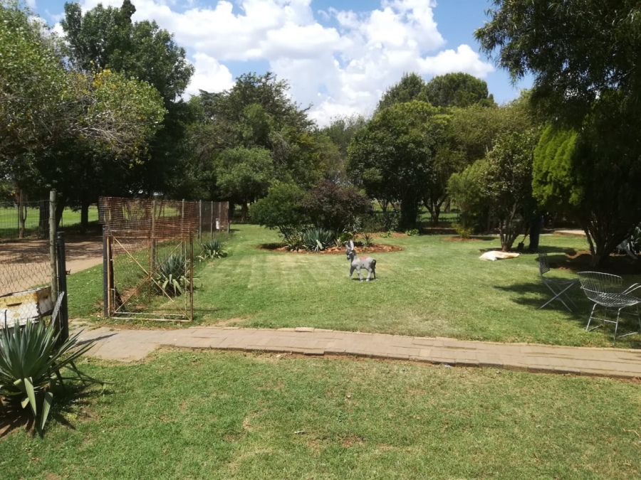 4 Bedroom Property for Sale in Roodia Gauteng