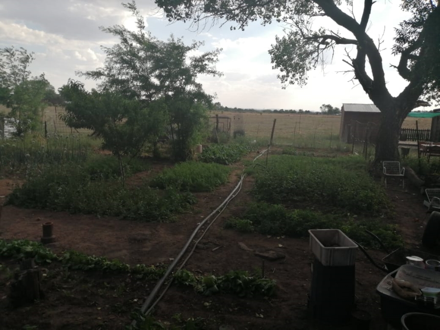 4 Bedroom Property for Sale in Roodia Gauteng