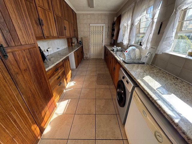 5 Bedroom Property for Sale in Van Riebeeck Park Gauteng