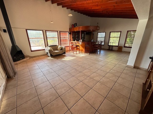 5 Bedroom Property for Sale in Van Riebeeck Park Gauteng