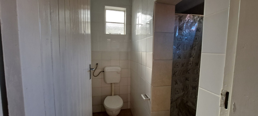 To Let 1 Bedroom Property for Rent in Edenvale Central Gauteng