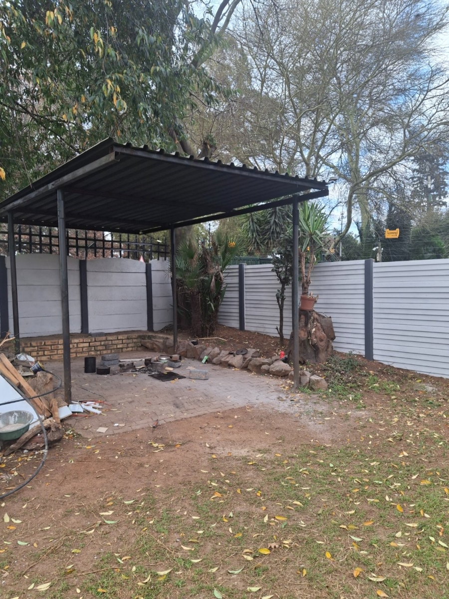  Bedroom Property for Sale in Wychwood Gauteng