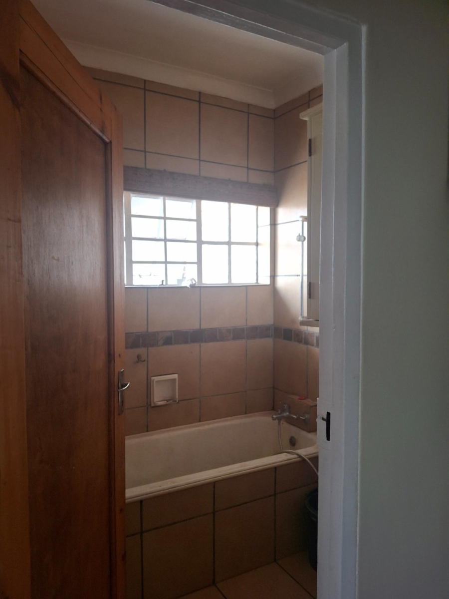  Bedroom Property for Sale in Wychwood Gauteng