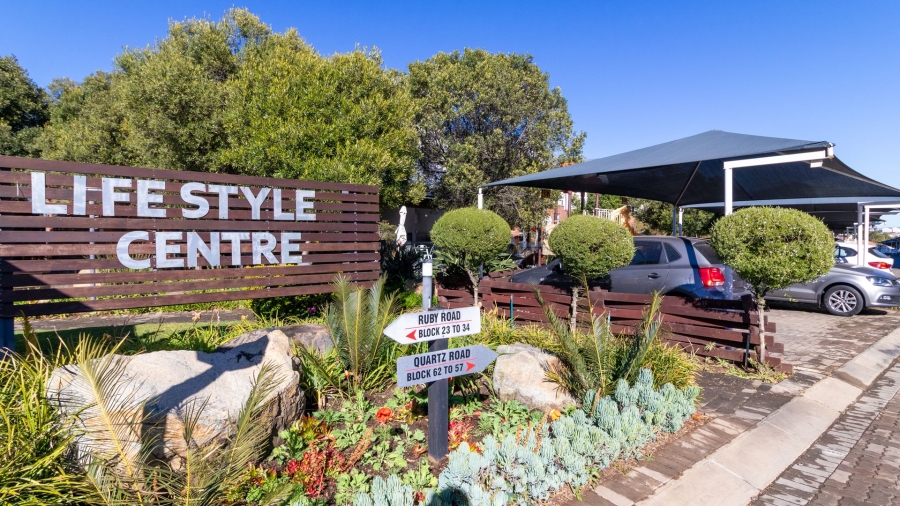 2 Bedroom Property for Sale in Greenstone Crest Gauteng