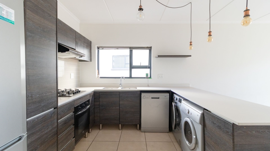 2 Bedroom Property for Sale in Greenstone Crest Gauteng