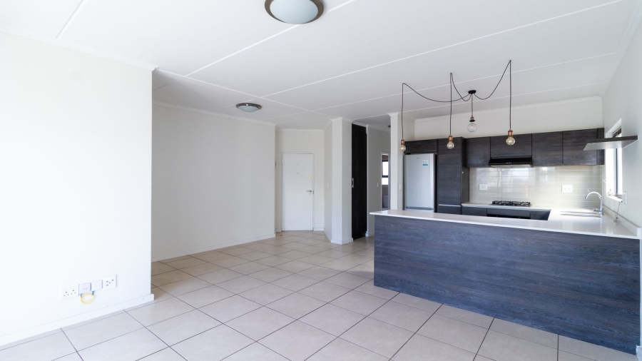 2 Bedroom Property for Sale in Greenstone Crest Gauteng
