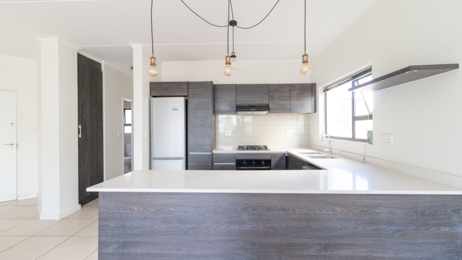 2 Bedroom Property for Sale in Greenstone Crest Gauteng