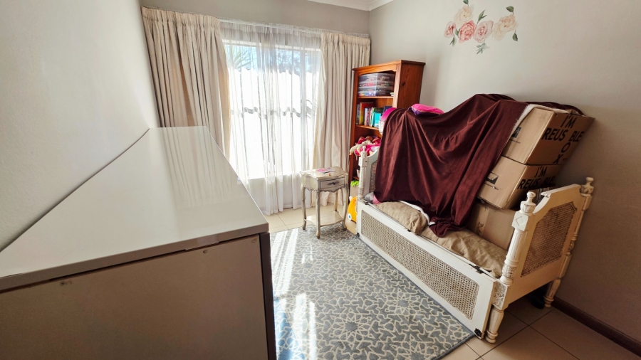To Let 3 Bedroom Property for Rent in Erasmia Gauteng