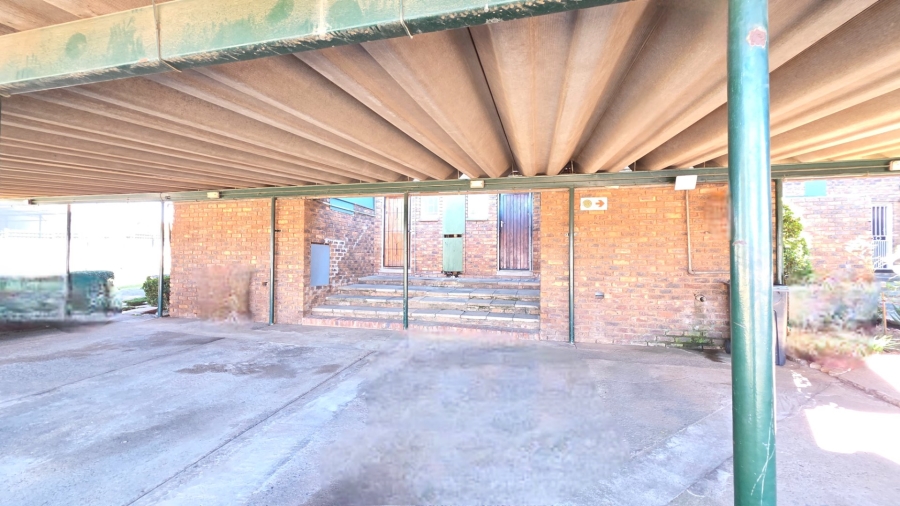 To Let 3 Bedroom Property for Rent in Erasmia Gauteng