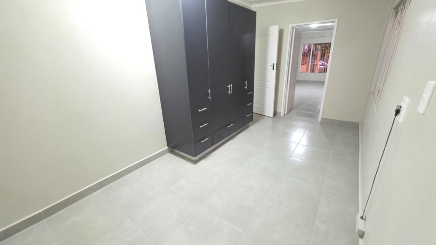 To Let 2 Bedroom Property for Rent in Laudium Gauteng