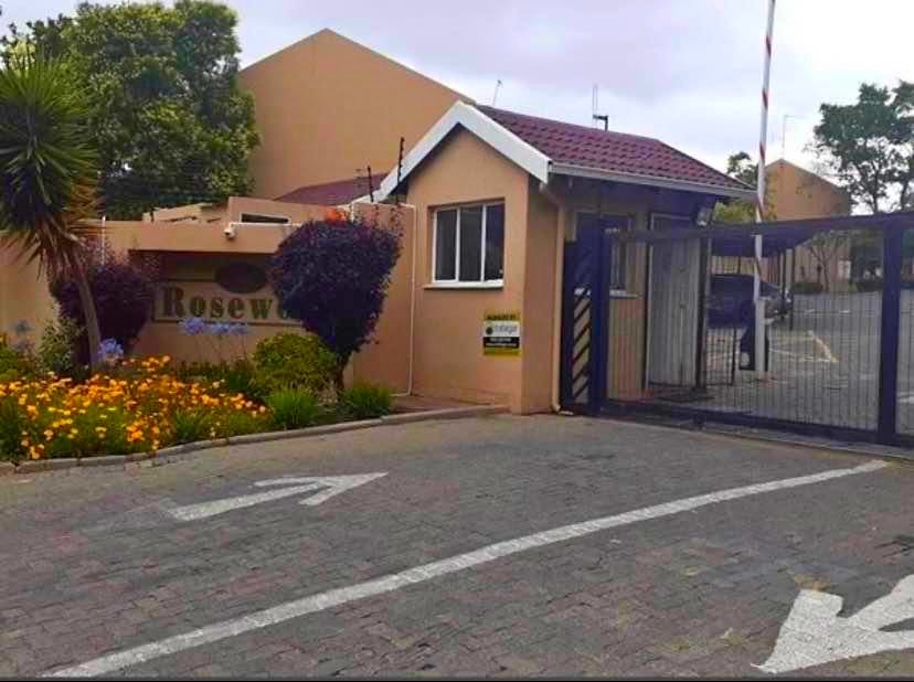 3 Bedroom Property for Sale in Vorna Valley Gauteng