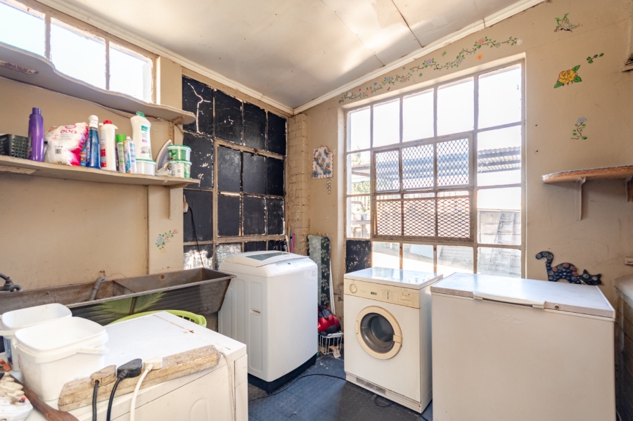 3 Bedroom Property for Sale in Rosettenville Gauteng