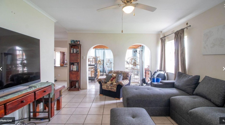 2 Bedroom Property for Sale in De Klerkshof Gauteng