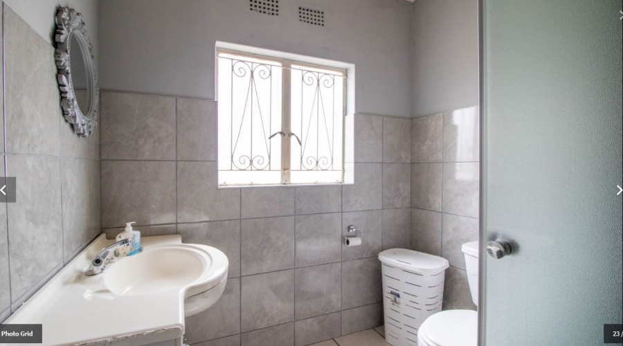 2 Bedroom Property for Sale in De Klerkshof Gauteng