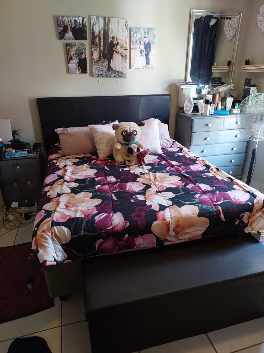 To Let 2 Bedroom Property for Rent in Die Wilgers Gauteng
