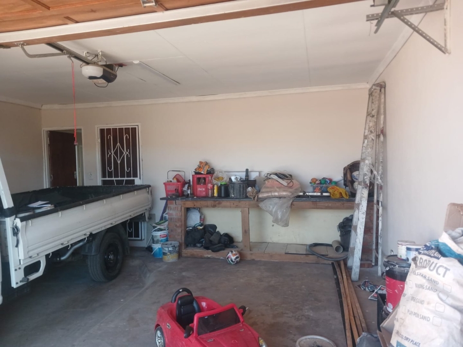 5 Bedroom Property for Sale in Danville Gauteng