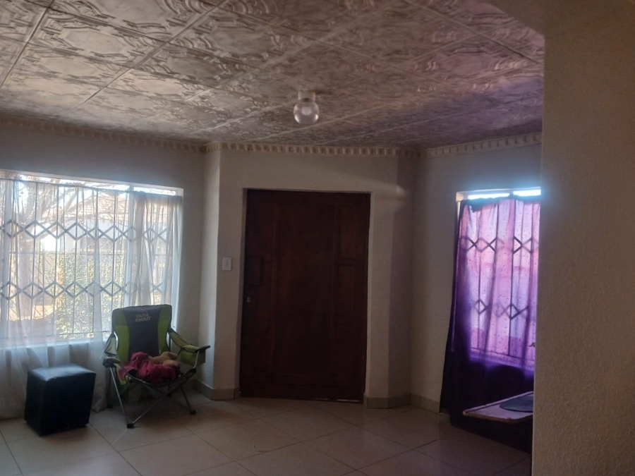 5 Bedroom Property for Sale in Danville Gauteng