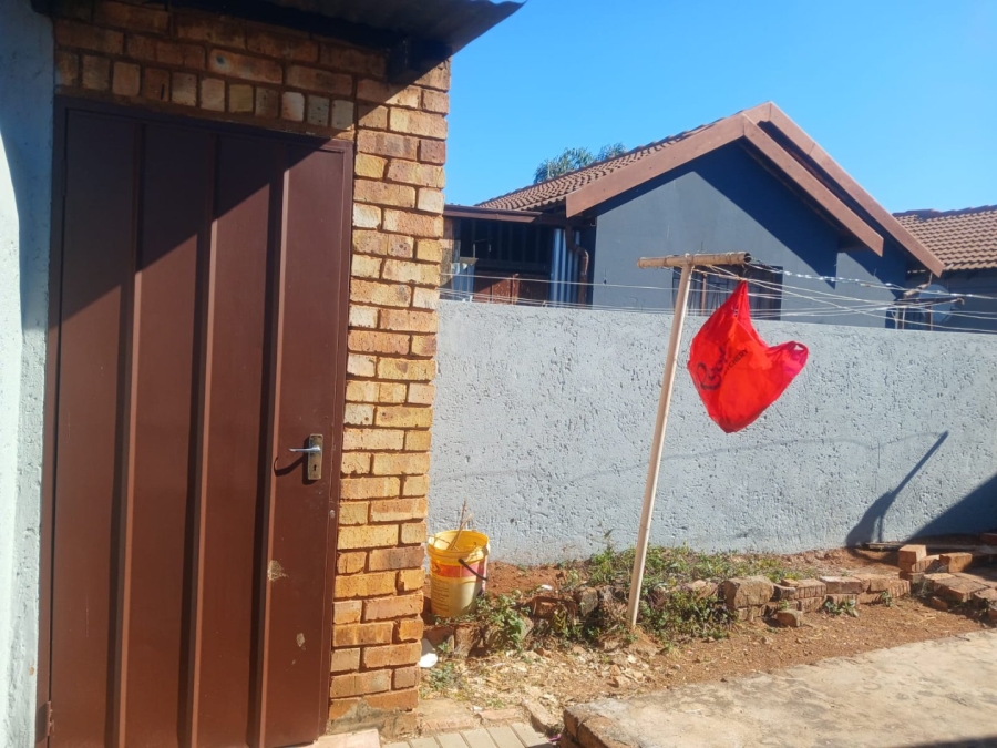 5 Bedroom Property for Sale in Danville Gauteng