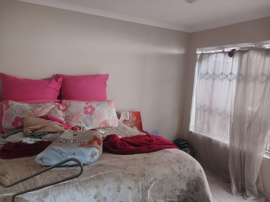 5 Bedroom Property for Sale in Danville Gauteng