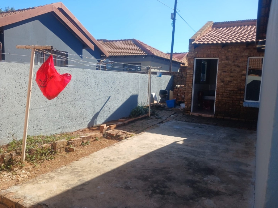 5 Bedroom Property for Sale in Danville Gauteng