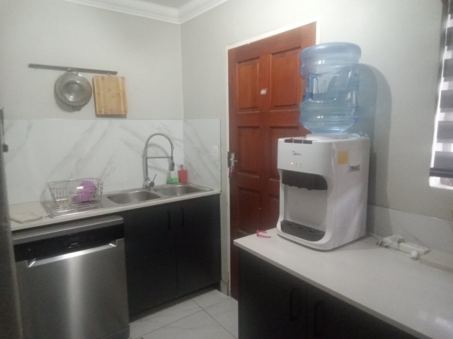 To Let 3 Bedroom Property for Rent in Kyalami Hills Gauteng