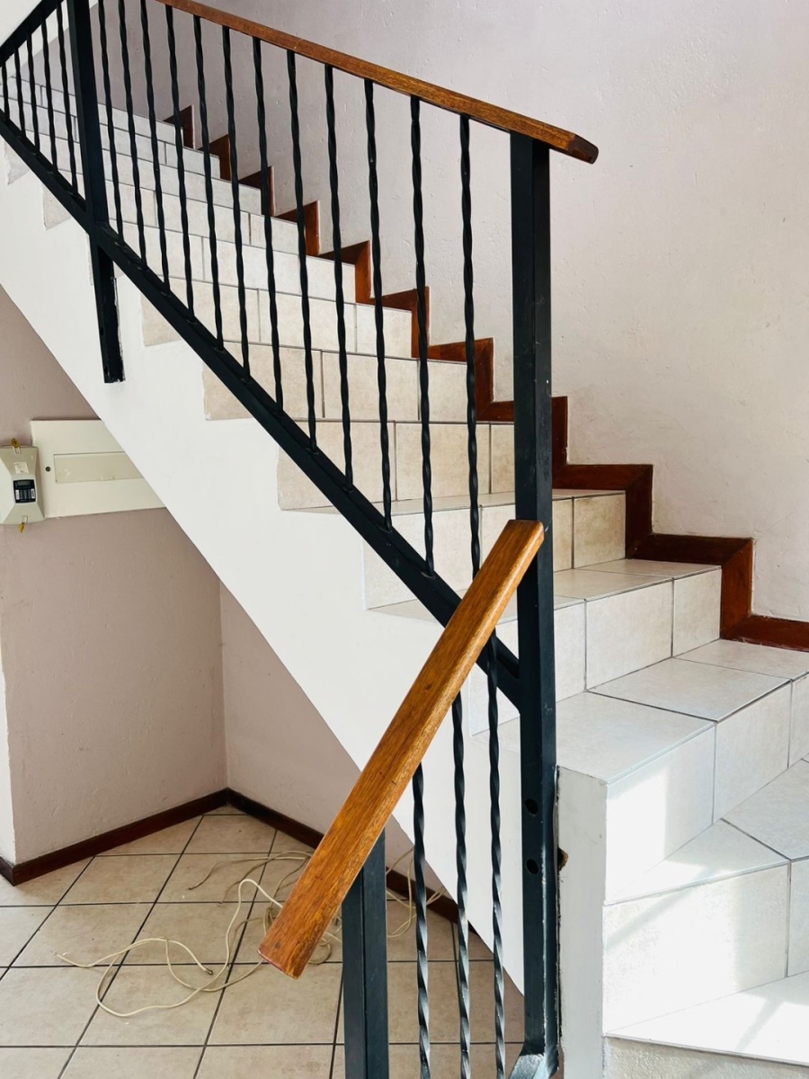 2 Bedroom Property for Sale in Carlswald Gauteng