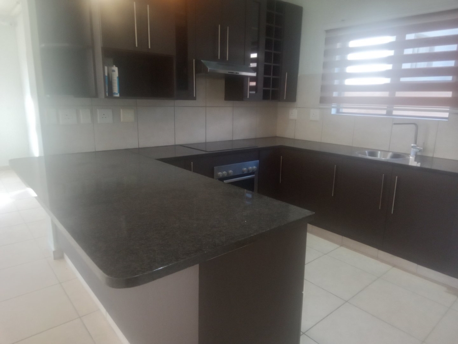 To Let 3 Bedroom Property for Rent in Kyalami Hills Gauteng