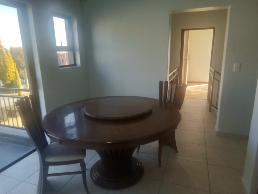 To Let 3 Bedroom Property for Rent in Kyalami Hills Gauteng