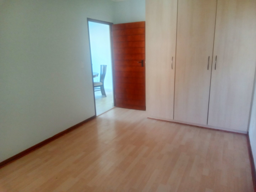 To Let 3 Bedroom Property for Rent in Kyalami Hills Gauteng