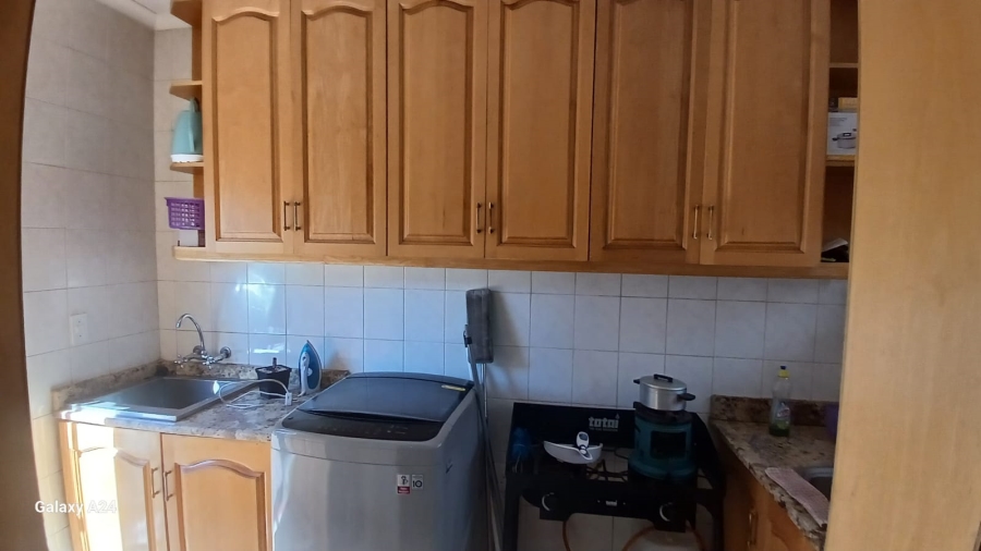 4 Bedroom Property for Sale in Glenvista Gauteng