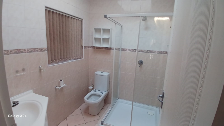 4 Bedroom Property for Sale in Glenvista Gauteng