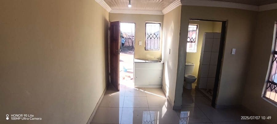 To Let 1 Bedroom Property for Rent in Soshanguve GG Gauteng