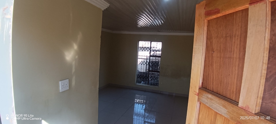 To Let 1 Bedroom Property for Rent in Soshanguve GG Gauteng