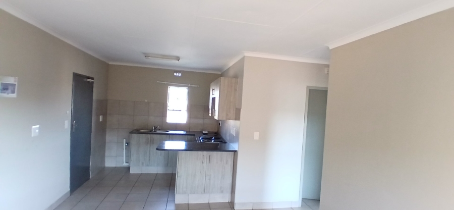 2 Bedroom Property for Sale in Montana Tuine Gauteng