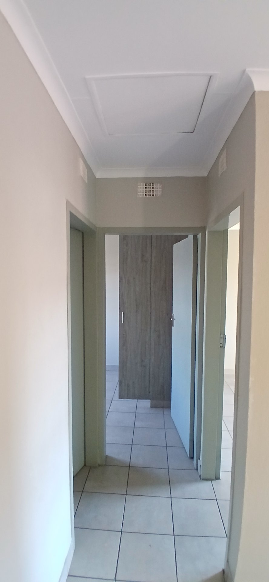 2 Bedroom Property for Sale in Montana Tuine Gauteng