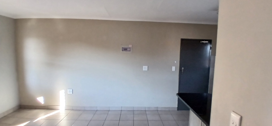 2 Bedroom Property for Sale in Montana Tuine Gauteng