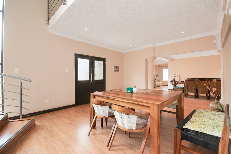 4 Bedroom Property for Sale in Kyalami Gardens Gauteng