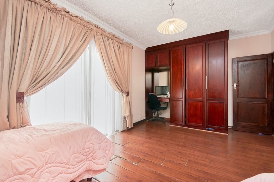 4 Bedroom Property for Sale in Kyalami Gardens Gauteng