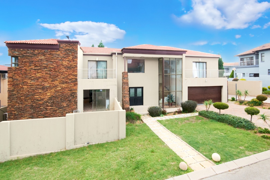 4 Bedroom Property for Sale in Kyalami Gardens Gauteng