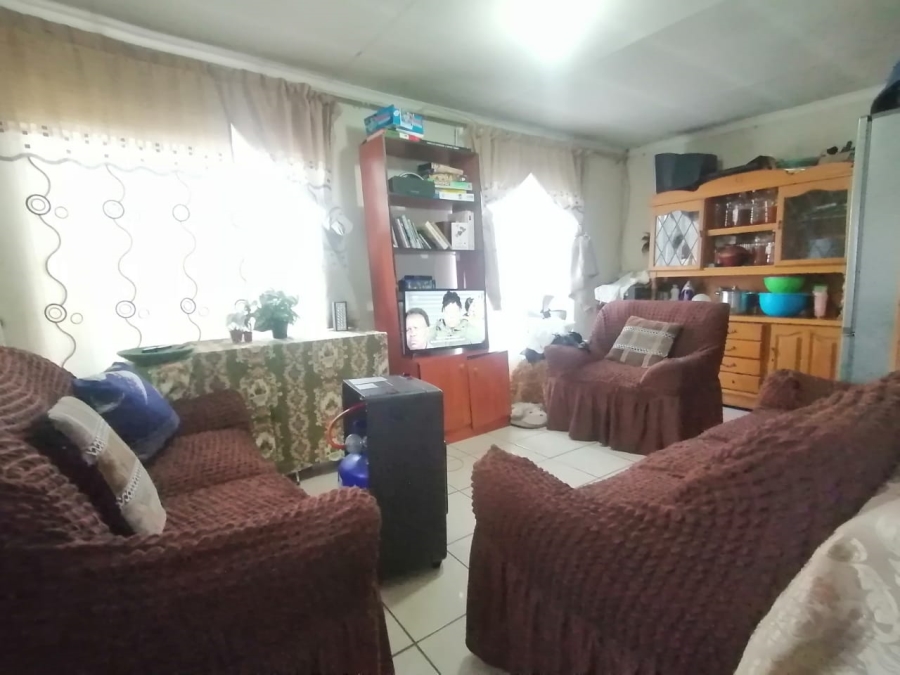 3 Bedroom Property for Sale in Lindo Park Gauteng