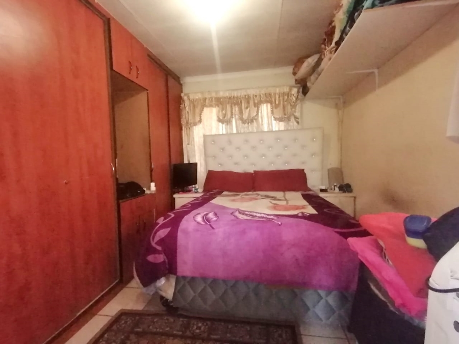 3 Bedroom Property for Sale in Lindo Park Gauteng