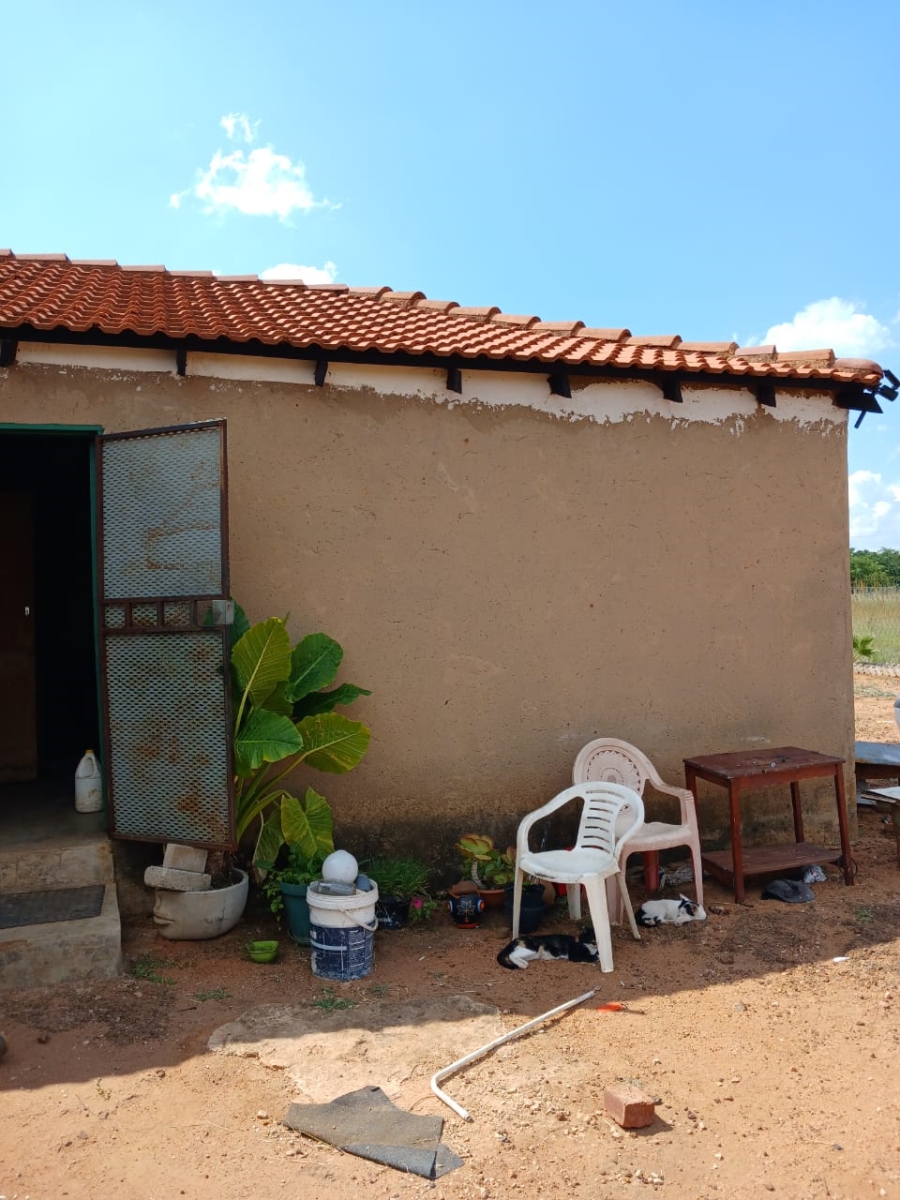  Bedroom Property for Sale in Haakdoornboom AH Gauteng